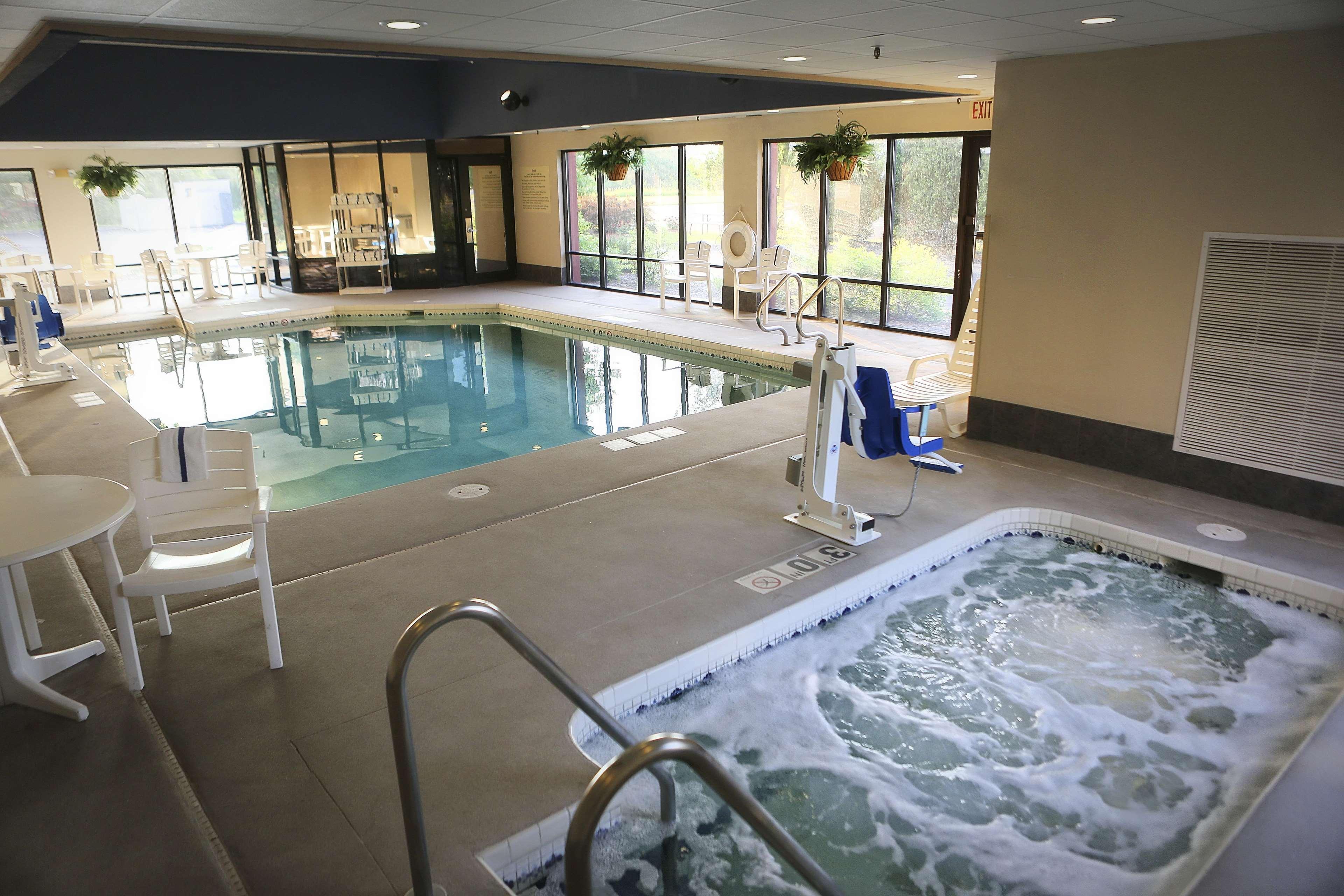 Hampton Inn Eau Claire Zewnętrze zdjęcie