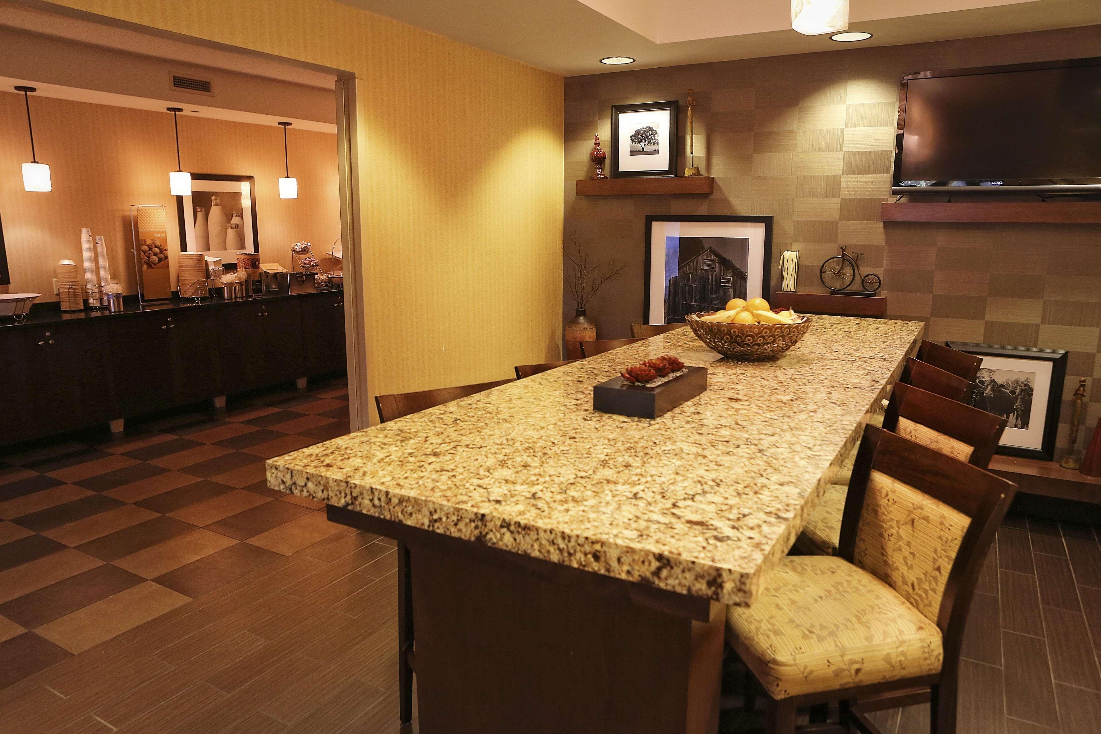 Hampton Inn Eau Claire Zewnętrze zdjęcie