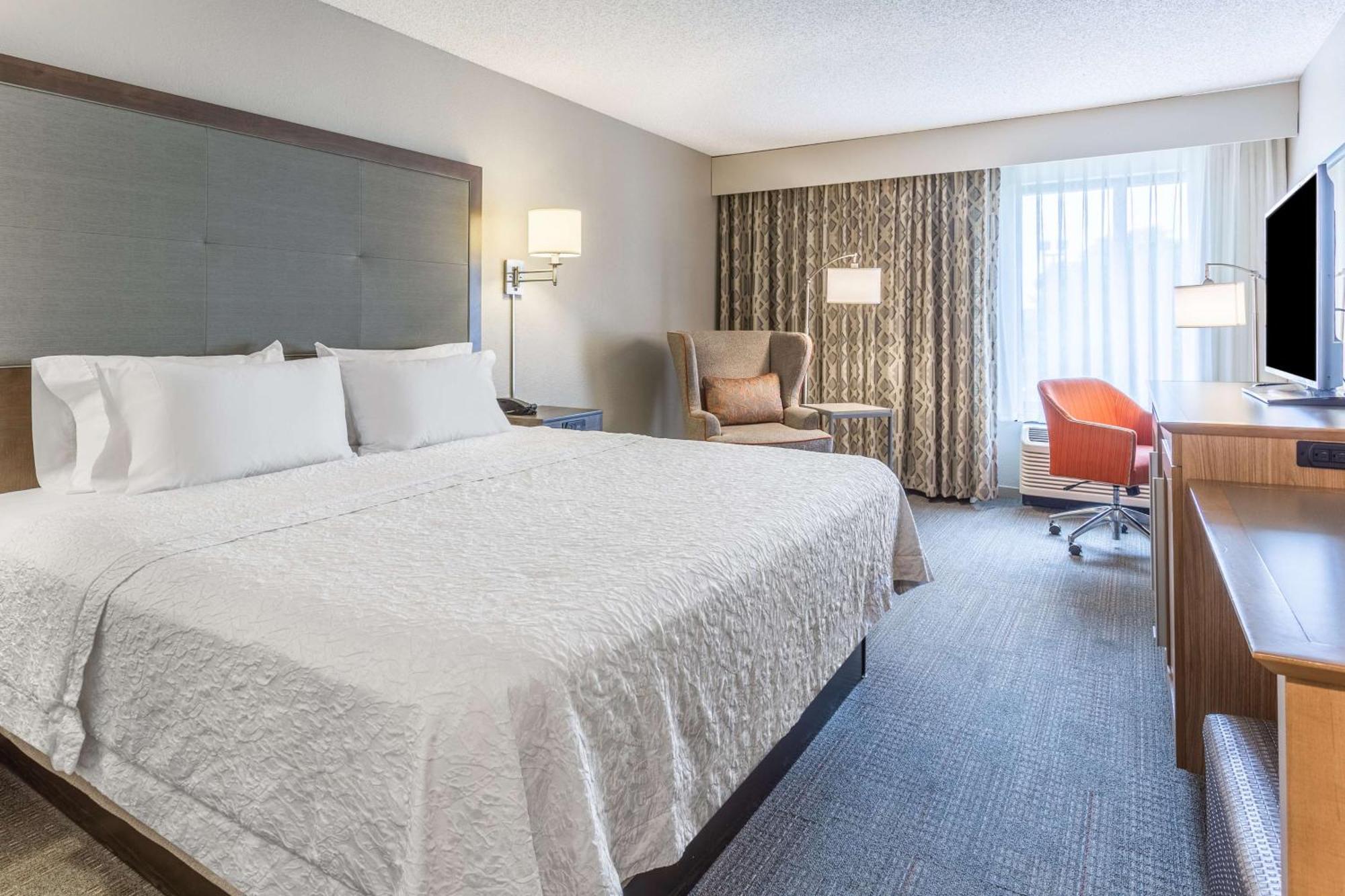 Hampton Inn Eau Claire Zewnętrze zdjęcie